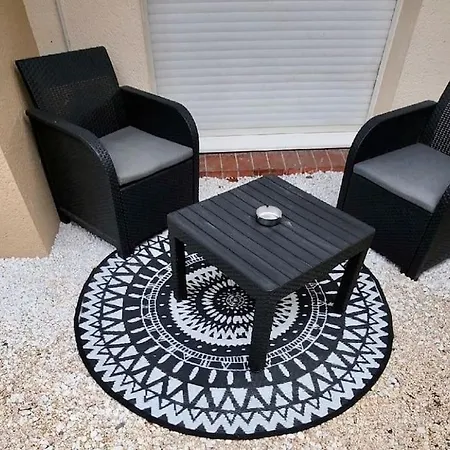 Room/jacuzzi * Τουλούζη