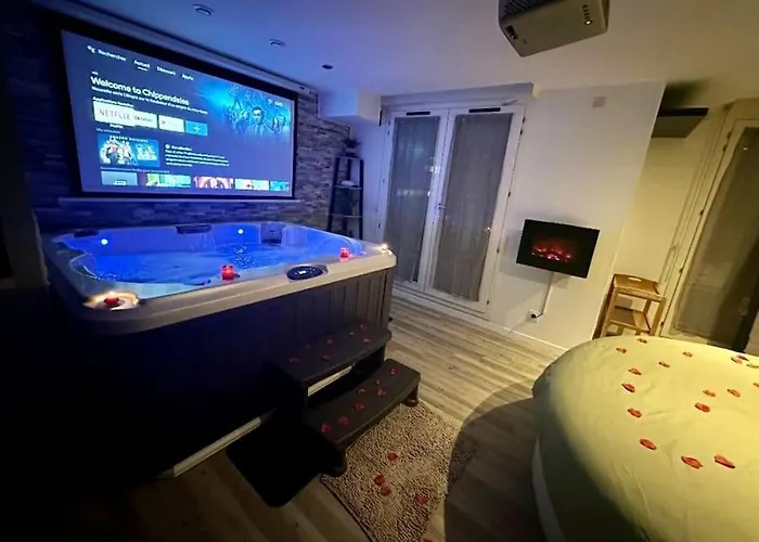 Room/jacuzzi * Toulouse