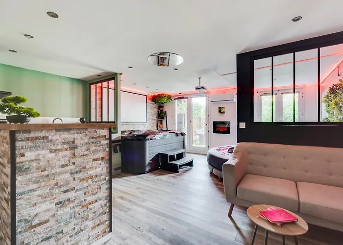 Room/jacuzzi Toulouse